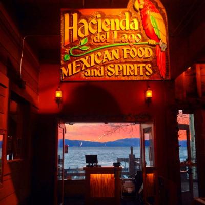 Hacienda del Lagos' Friday Night Live Music Tahoe City